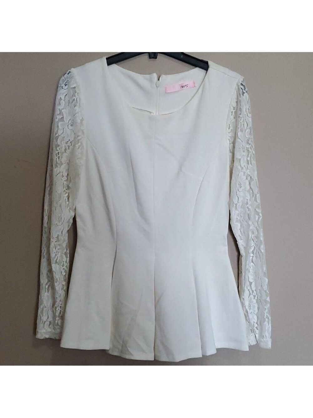 Twis long sleeve top size large
